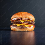 Hamburguesa Especial - ELCHEPIZZA!